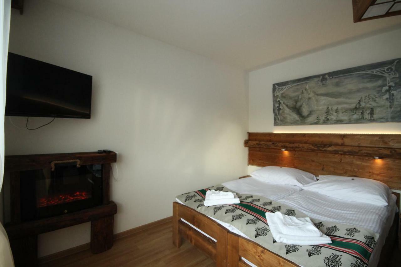 ビャウカ Kazikowa Kuznia Bed & Breakfast エクステリア 写真
