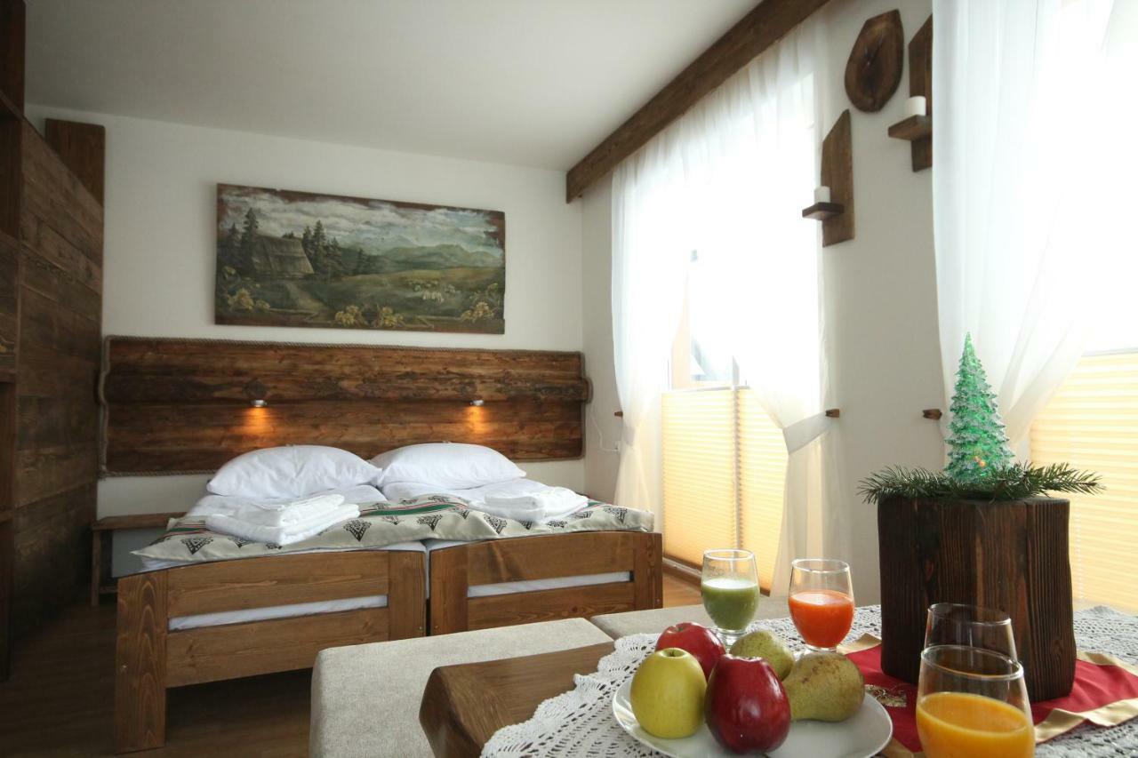 ビャウカ Kazikowa Kuznia Bed & Breakfast エクステリア 写真