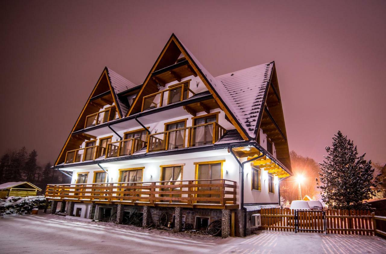 ビャウカ Kazikowa Kuznia Bed & Breakfast エクステリア 写真